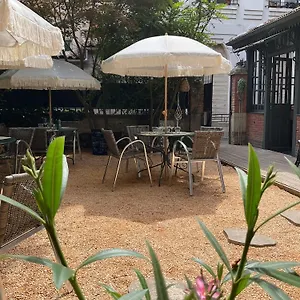 De Charme Mamie Angele Couette-café Saint-Antonin